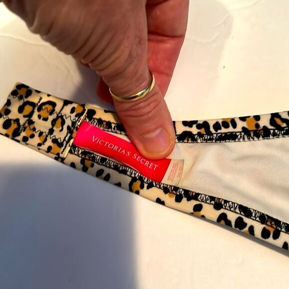 Victoria's Secret Leopard Print Underwire Push-up Bikini Top 36D - Picture 8 of 10